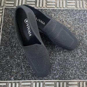 VIVAIA SHOES